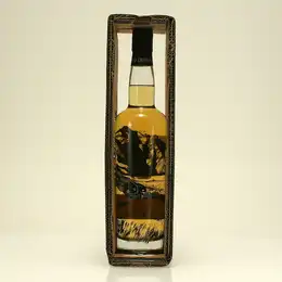 Macduff Distillery 13 year old Single Cask Bourbon Cask Finish Highland Single Malt Scotch Whisky from The House of MacDuff - The Golden Cask 54.3% 70cl