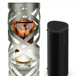Glenfiddich 30 Year Old Suspended Time with Complimentary Sonos Roam Portable Speaker