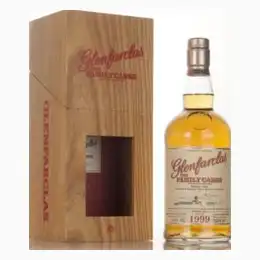Glenfarclas 1999  Family Cask Spring 2017 Release Whisky