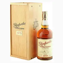Glenfarclas 1979, The Family Casks Release III, Cask #2216 with Box