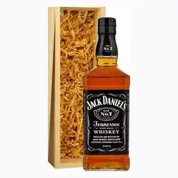 Jack Daniels 70cl in Wood Box 