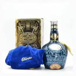 Chivas Royal Salute 21 Year Old Scotch Sapphire Flagon 1980s 70 Proof 75.7cl