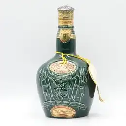 Chivas Royal Salute 21 Year Old Scotch Emerald Flagon 70 Proof 26fl oz 