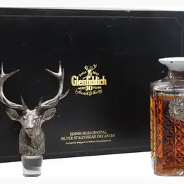 Glenfiddich 30 Year Old Silver Stag Decanter Bot.1980s
