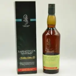 Lagavulin Islay Malt Whisky Distillers Edition 2022